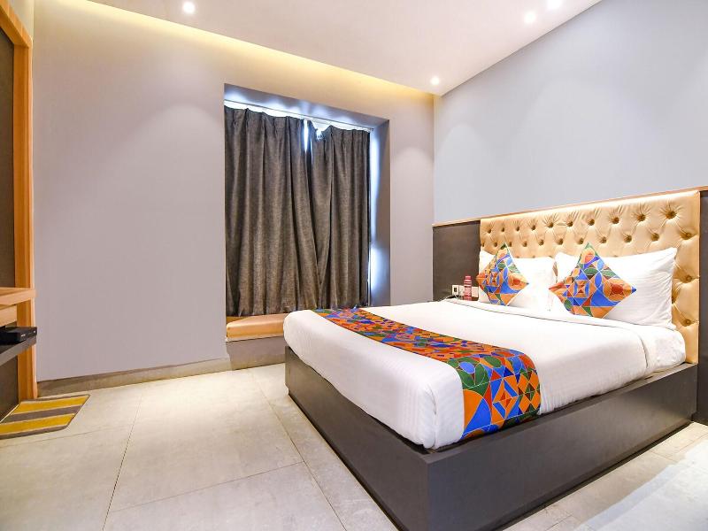 Fabhotel Prime The Water View Residency image