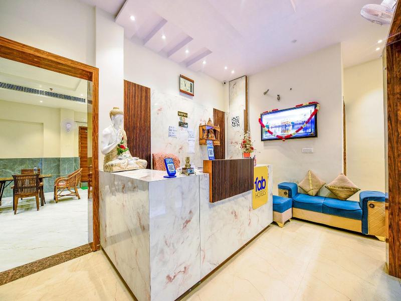 Fabhotel Lohgarh Inn