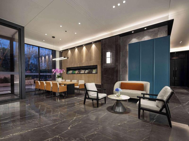 Ramada By Wyndham Xishuangbanna Jinghong image