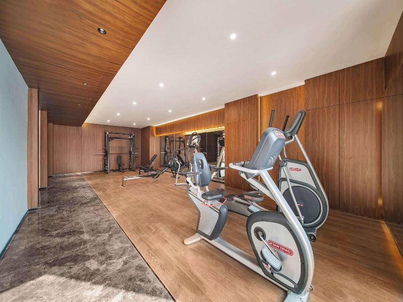Howard Johnson Royal Hotel Shenzhen image