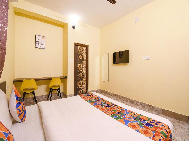 Fabhotel Airport Residency I image