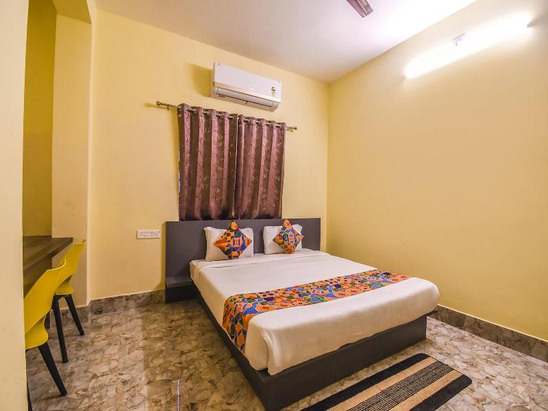 Fabhotel Airport Residency I image