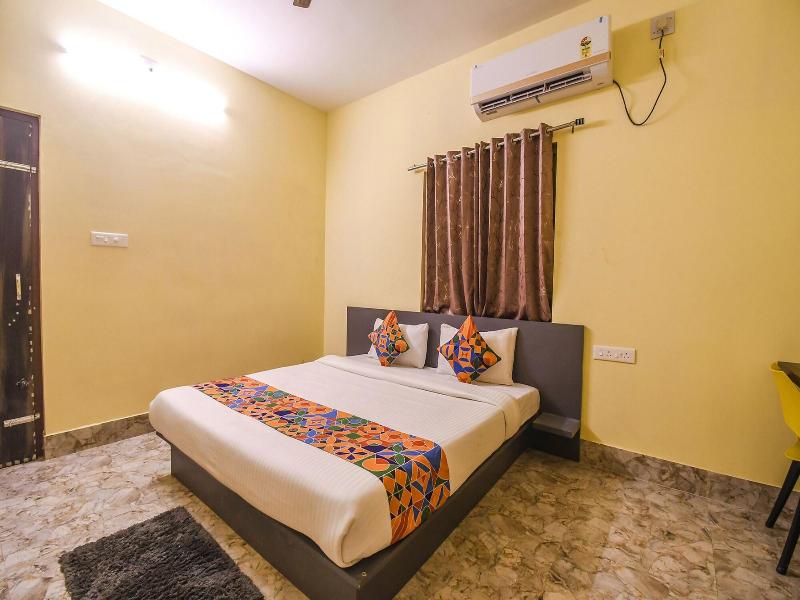 Fabhotel Airport Residency I image