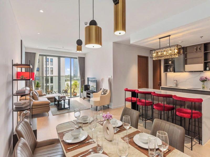 The Crest Residence Luxury By Metropole image