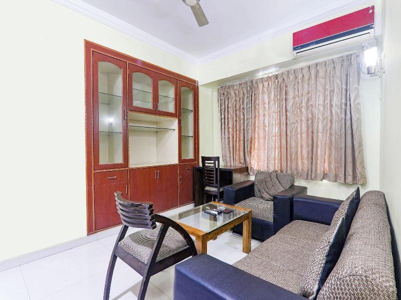 Fabhotel Royal Ville