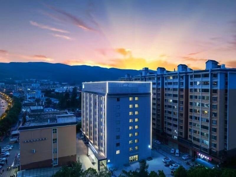 Days Inn By Wyndham Kunming Panlong — general view
