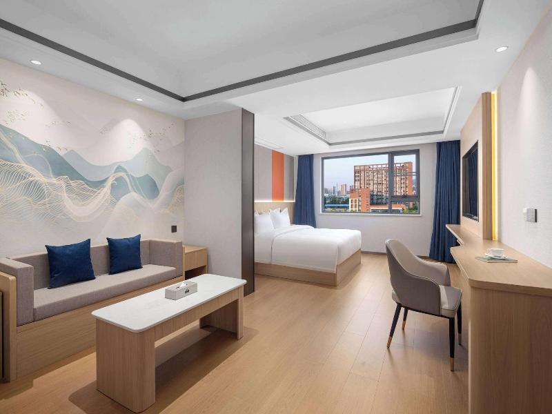 Days Inn By Wyndham Kunming Panlong image