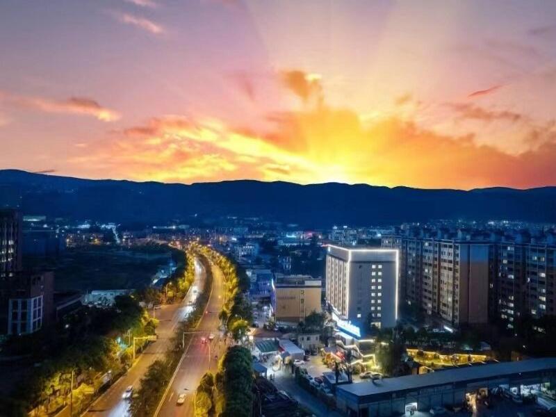 Days Inn By Wyndham Kunming Panlong image
