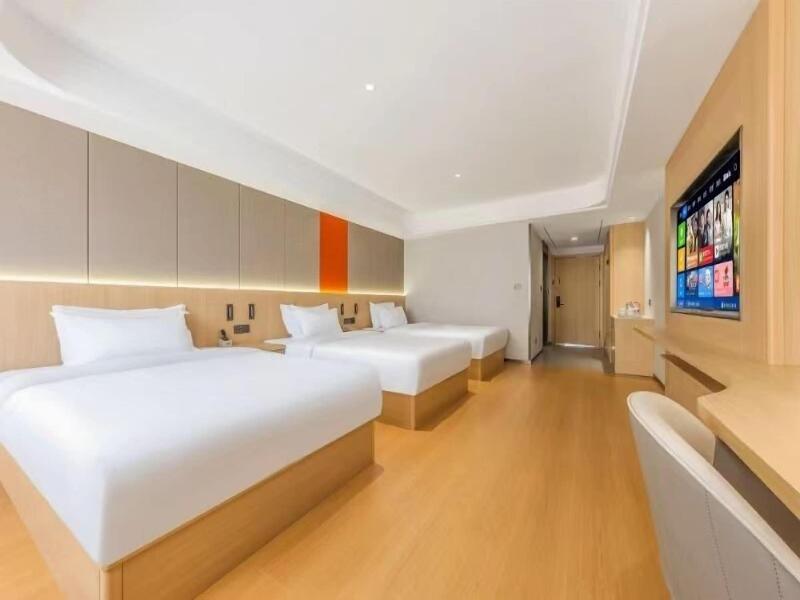 Days Inn By Wyndham Kunming Panlong image