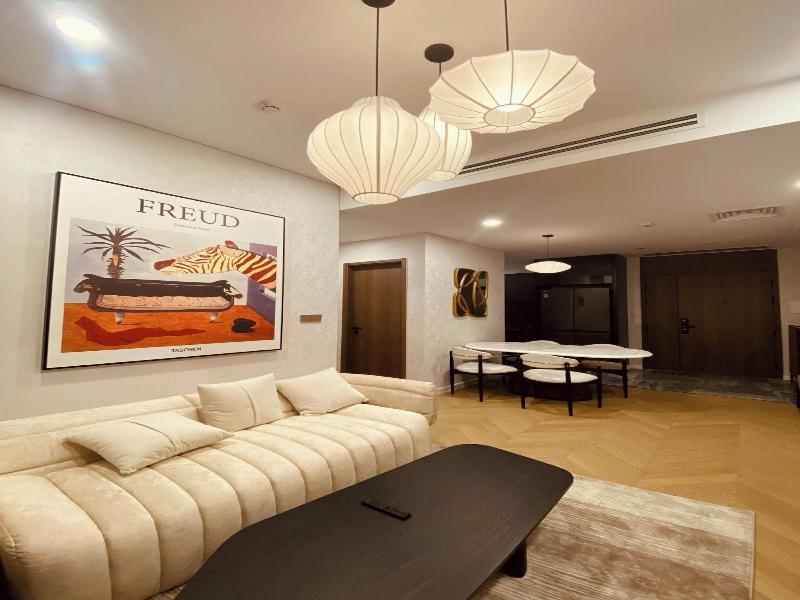 Estella Luxury Vacation Hotel Apartment image