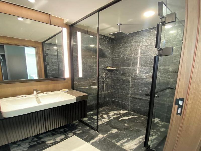 Estella Luxury Vacation Hotel Apartment image