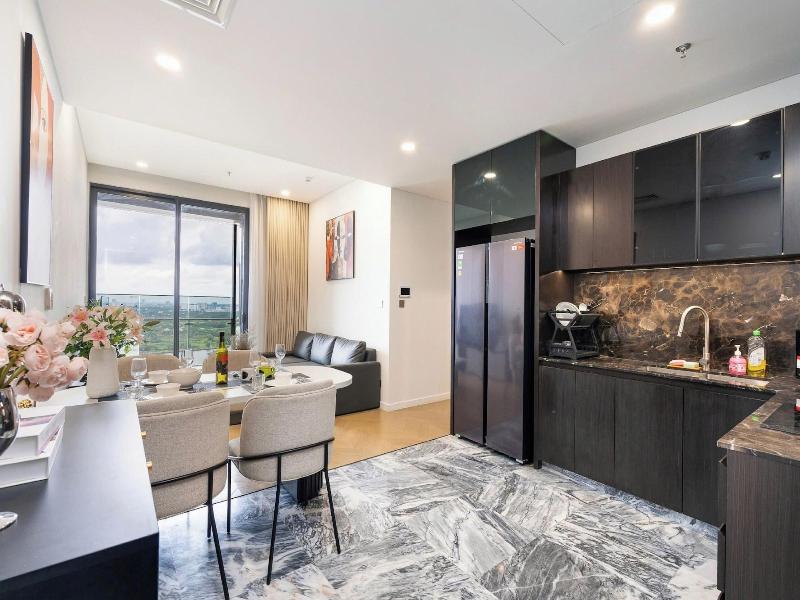 Estella Luxury Vacation Hotel Apartment image