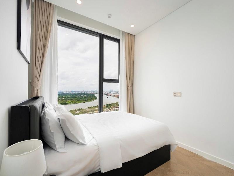 Estella Luxury Vacation Hotel Apartment image