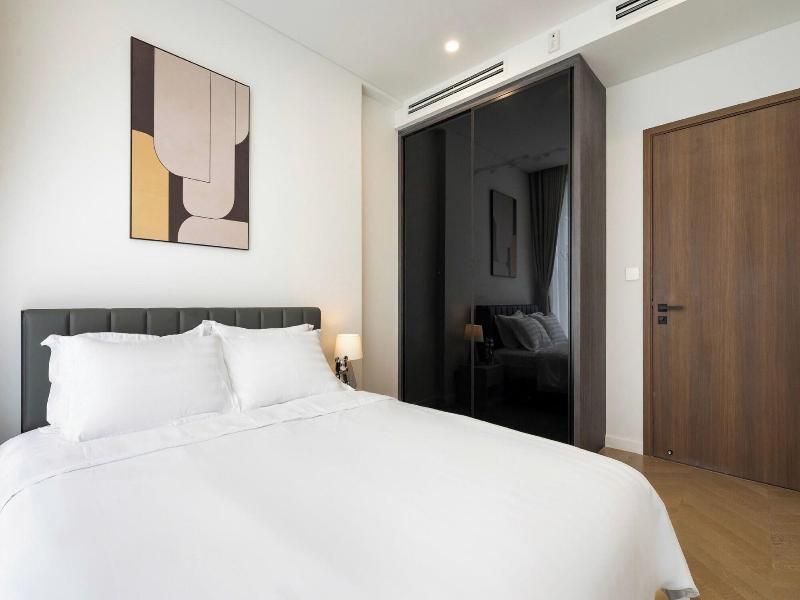 Estella Luxury Vacation Hotel Apartment image