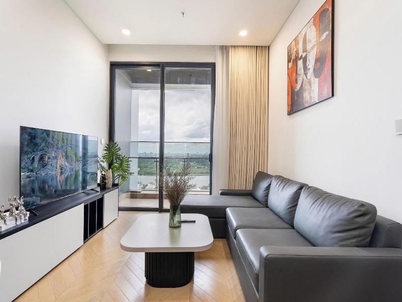 Estella Luxury Vacation Hotel Apartment image