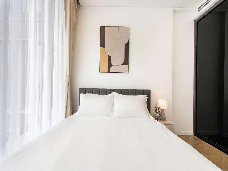 Estella Luxury Vacation Hotel Apartment image