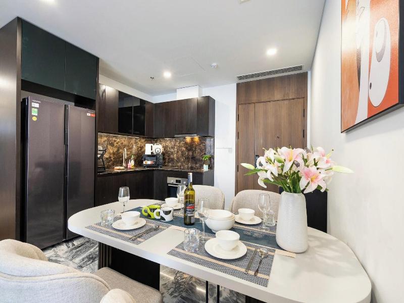 Estella Luxury Vacation Hotel Apartment image