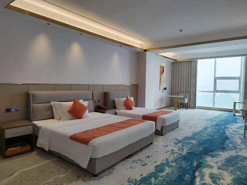 Wyndham Garden Rizhao Donggang Resort image