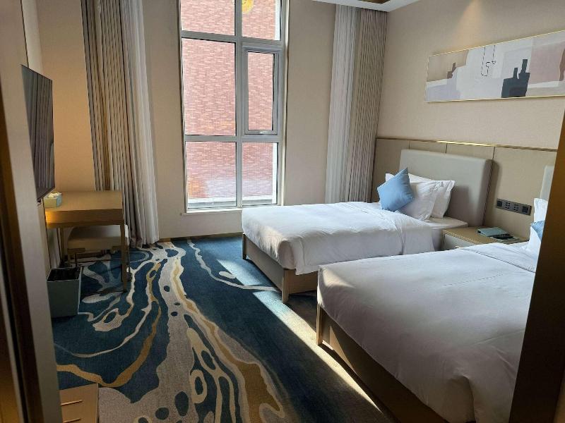 Wyndham Garden Rizhao Donggang Resort image