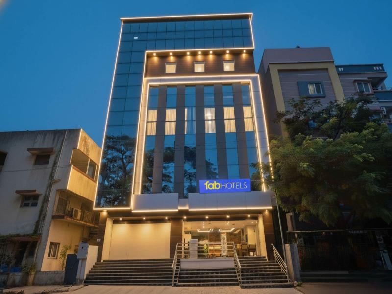 Fabhotel Rk Residency — general view