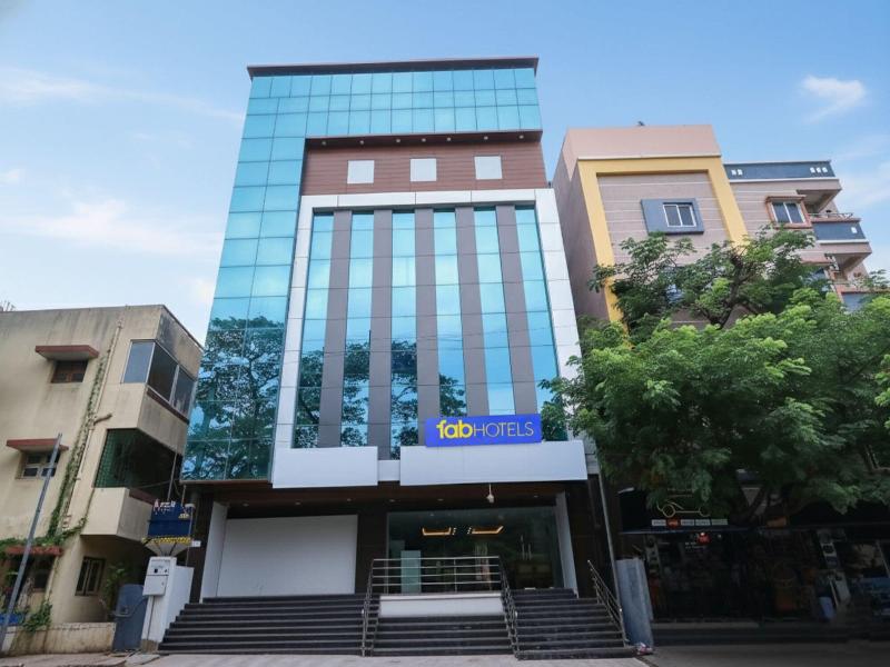 Fabhotel Rk Residency — general view
