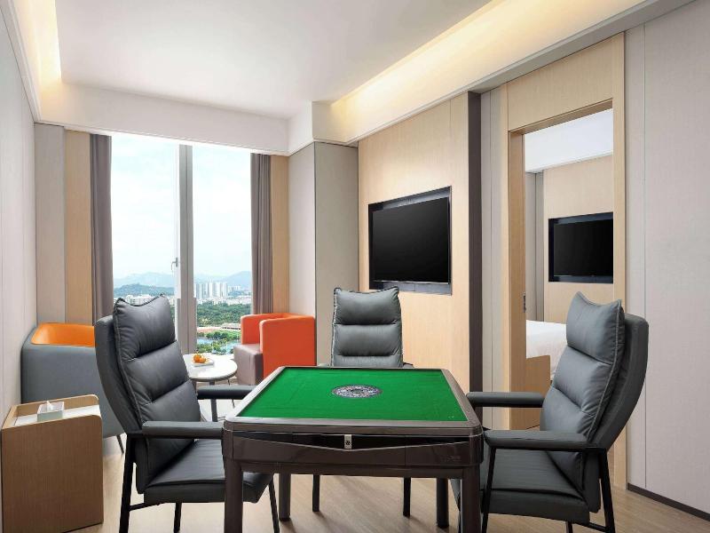 Days Inn By Wyndham Zhuhai Tangjiawan image