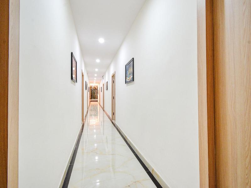 Fabhotel Narsingi