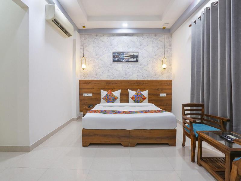 Fabhotel New Journey Hospitality image