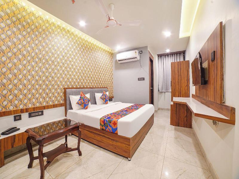 Fabhotel Prime Bliss Residency image