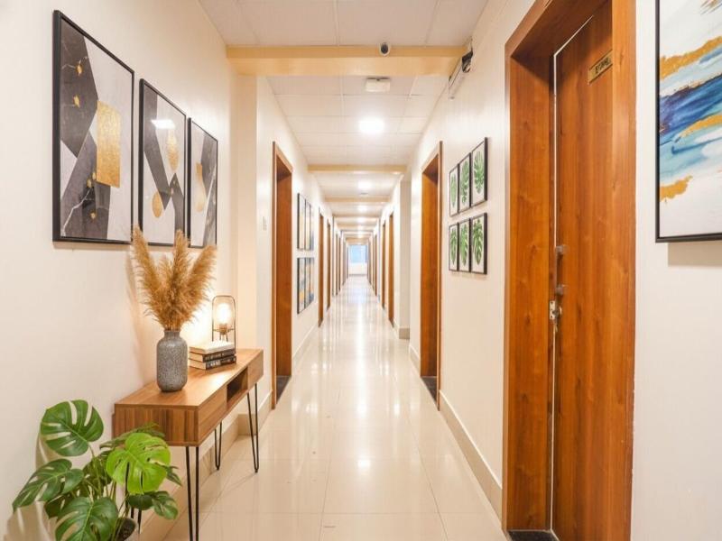 Fabhotel Embassy image