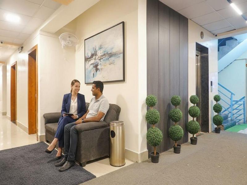 Fabhotel Embassy image
