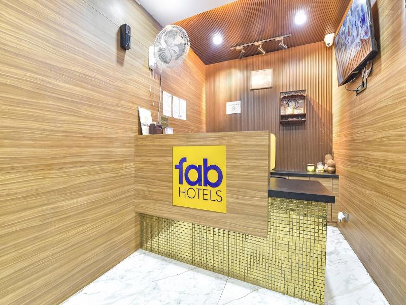 Fabhotel Pearl Square image