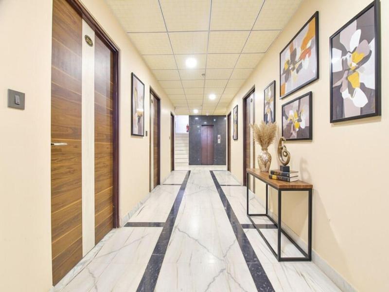 Fabhotel Pearl Square image