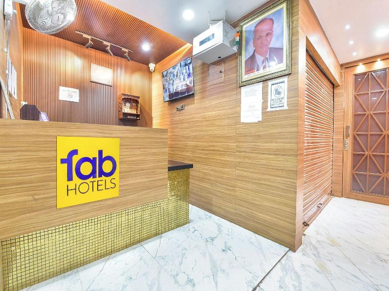 Fabhotel Pearl Square image