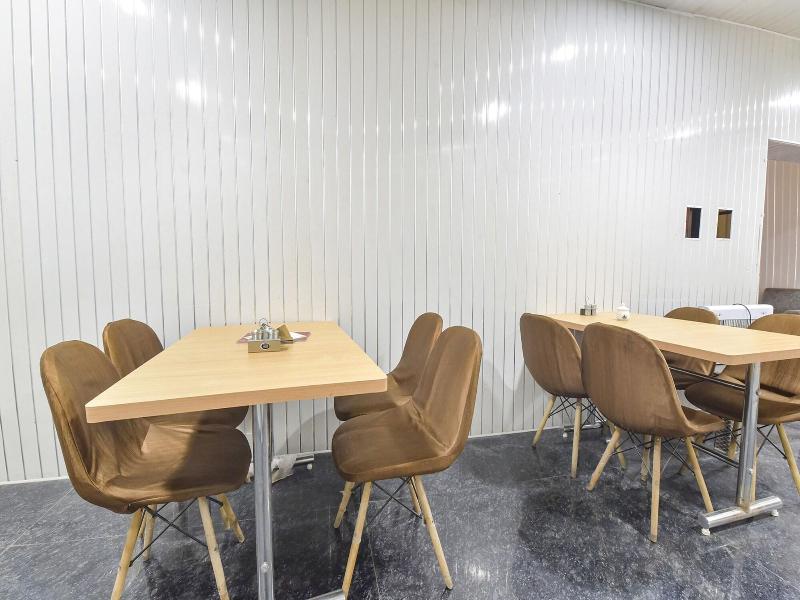 Fabhotel Pearl Square image