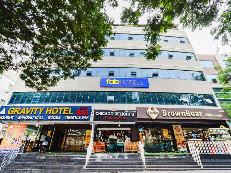 Fabhotel Broholic Prime Suites — exterior view