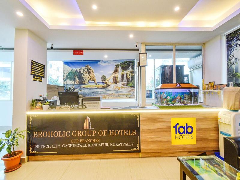 Fabhotel Broholic Prime Suites