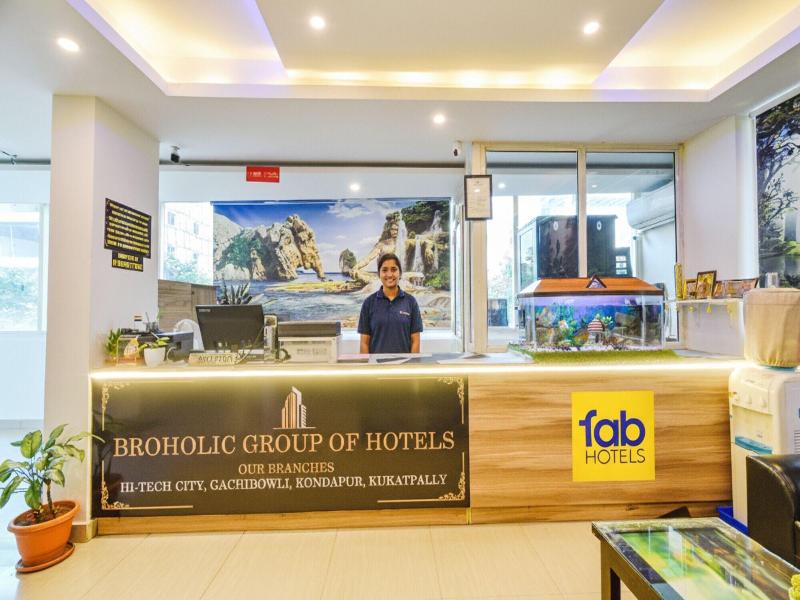 Fabhotel Broholic Prime Suites
