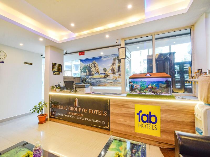 Fabhotel Broholic Prime Suites