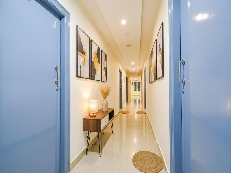 Fabhotel Broholic Prime Suites