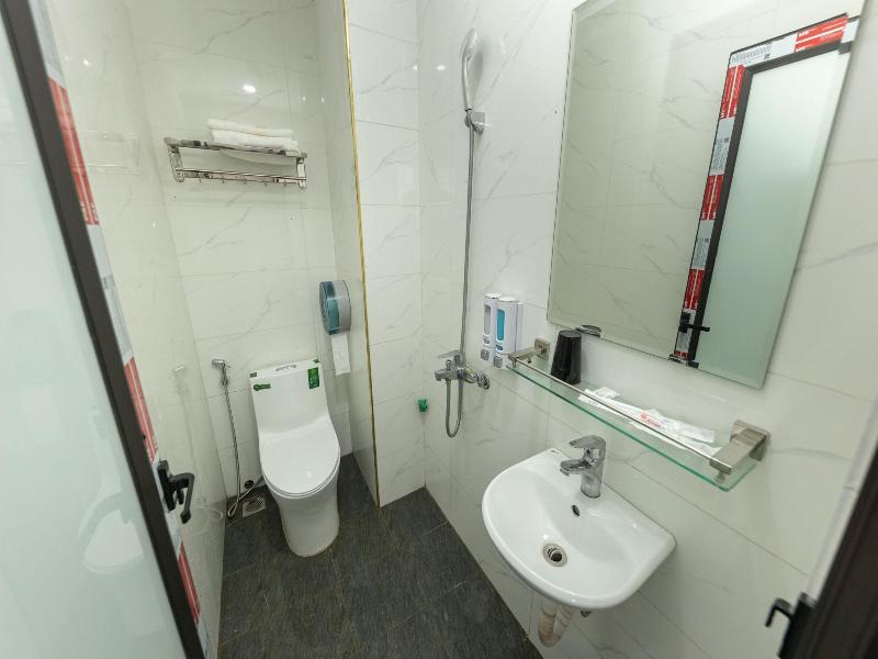 Oyo 1238 Bao Son Hotel image