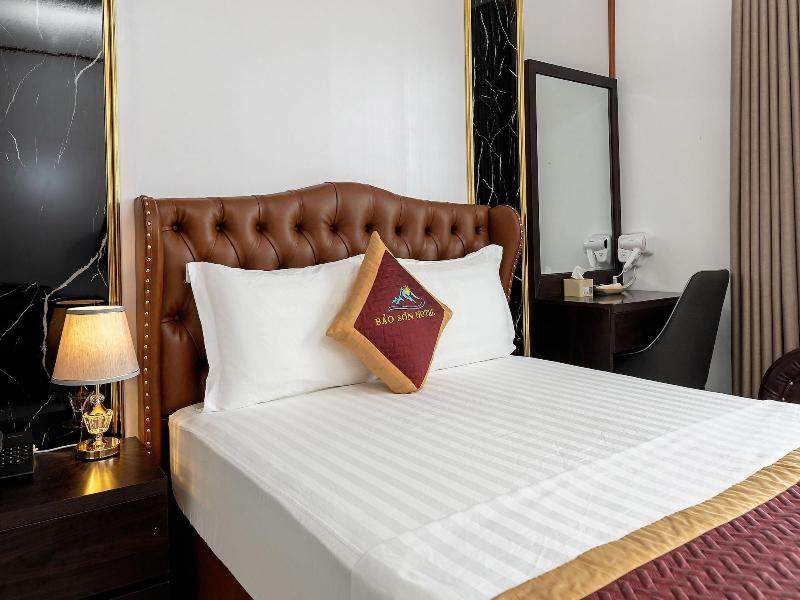 Oyo 1238 Bao Son Hotel image