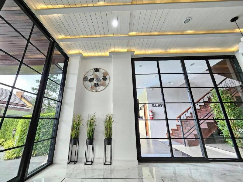 Cottage Pine Rayong image