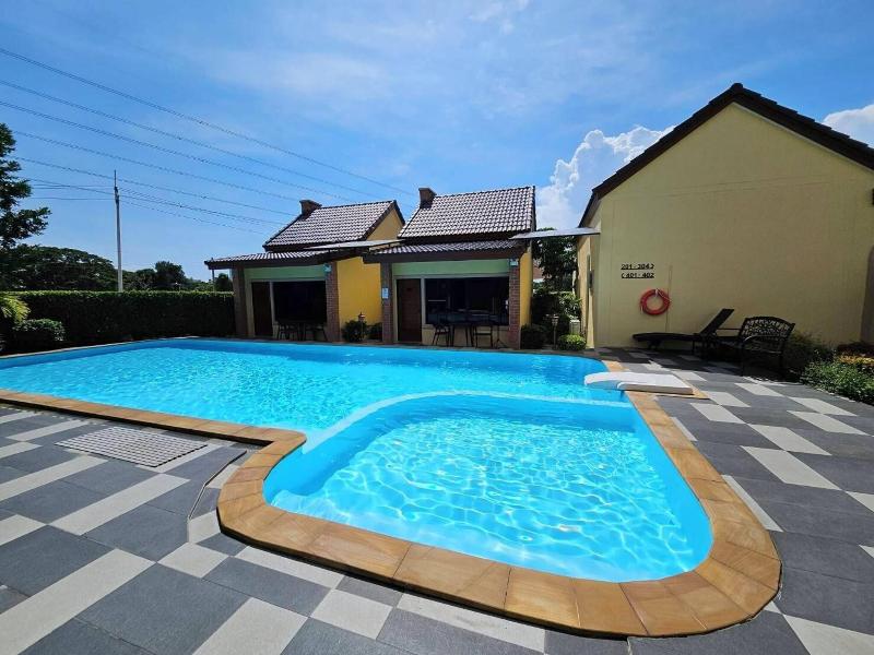 Cottage Pine Rayong image