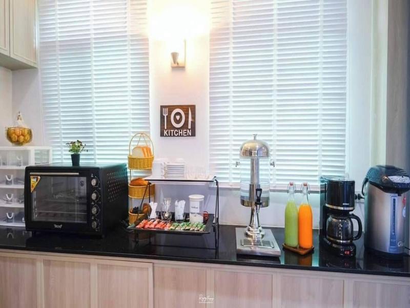 Cottage Pine Rayong image