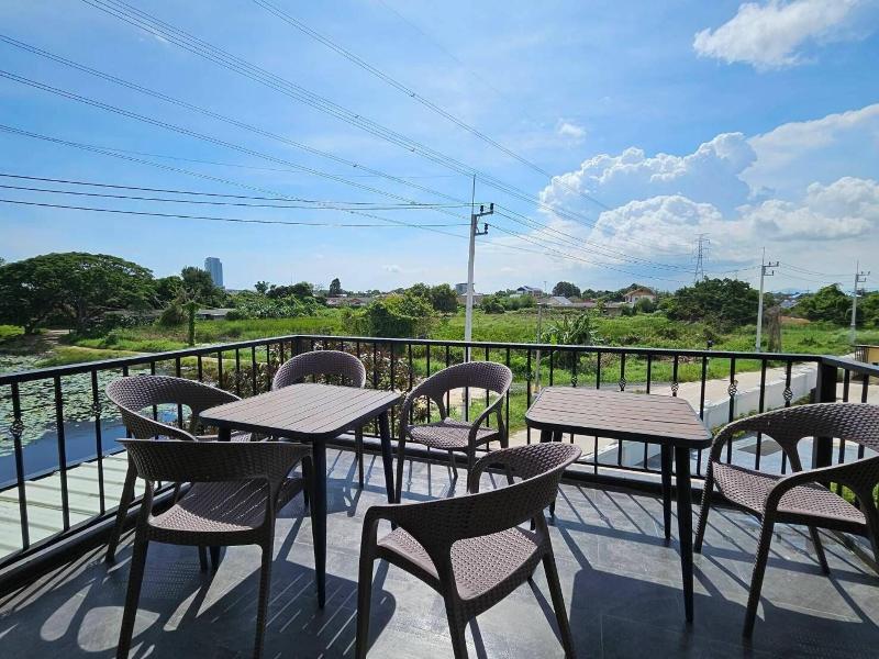 Cottage Pine Rayong image