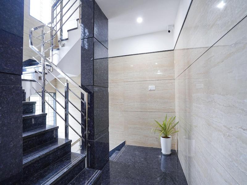 Fabhotel Hsr Gateway image