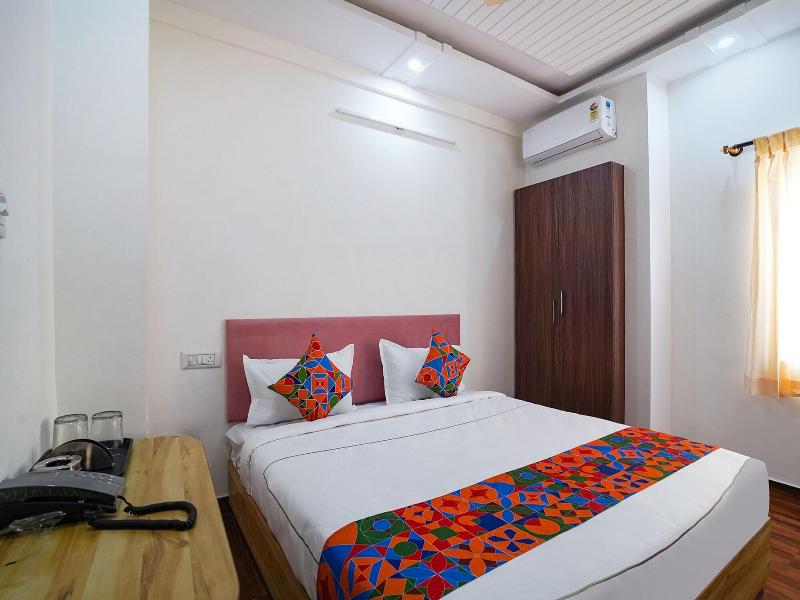 Fabhotel Hsr Gateway image