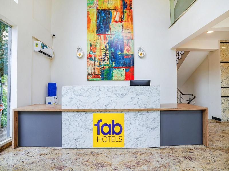 Fabhotel The Pearl Boutique image