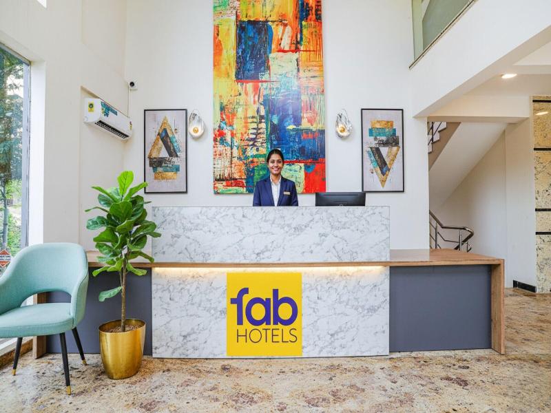 Fabhotel The Pearl Boutique image